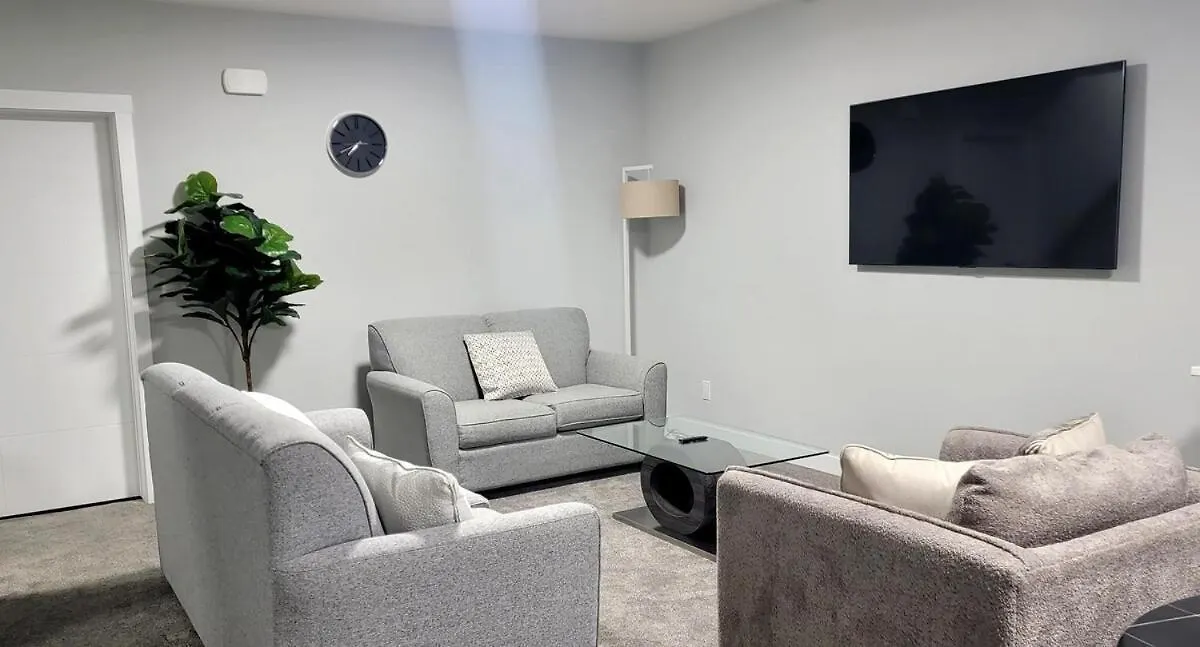 Cozy 1 Bedroom Basement Suite In Southwest 卡加利 0*,  加拿大